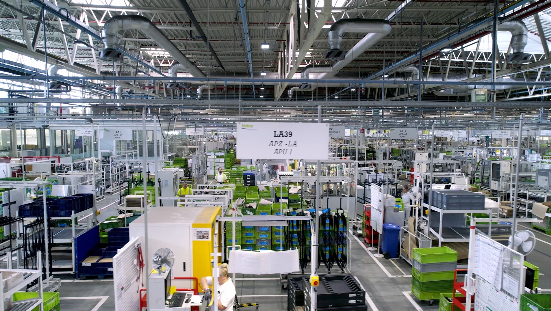 Valeo Na drodze do doskonałości operacyjnej. Inteligentna robotyka