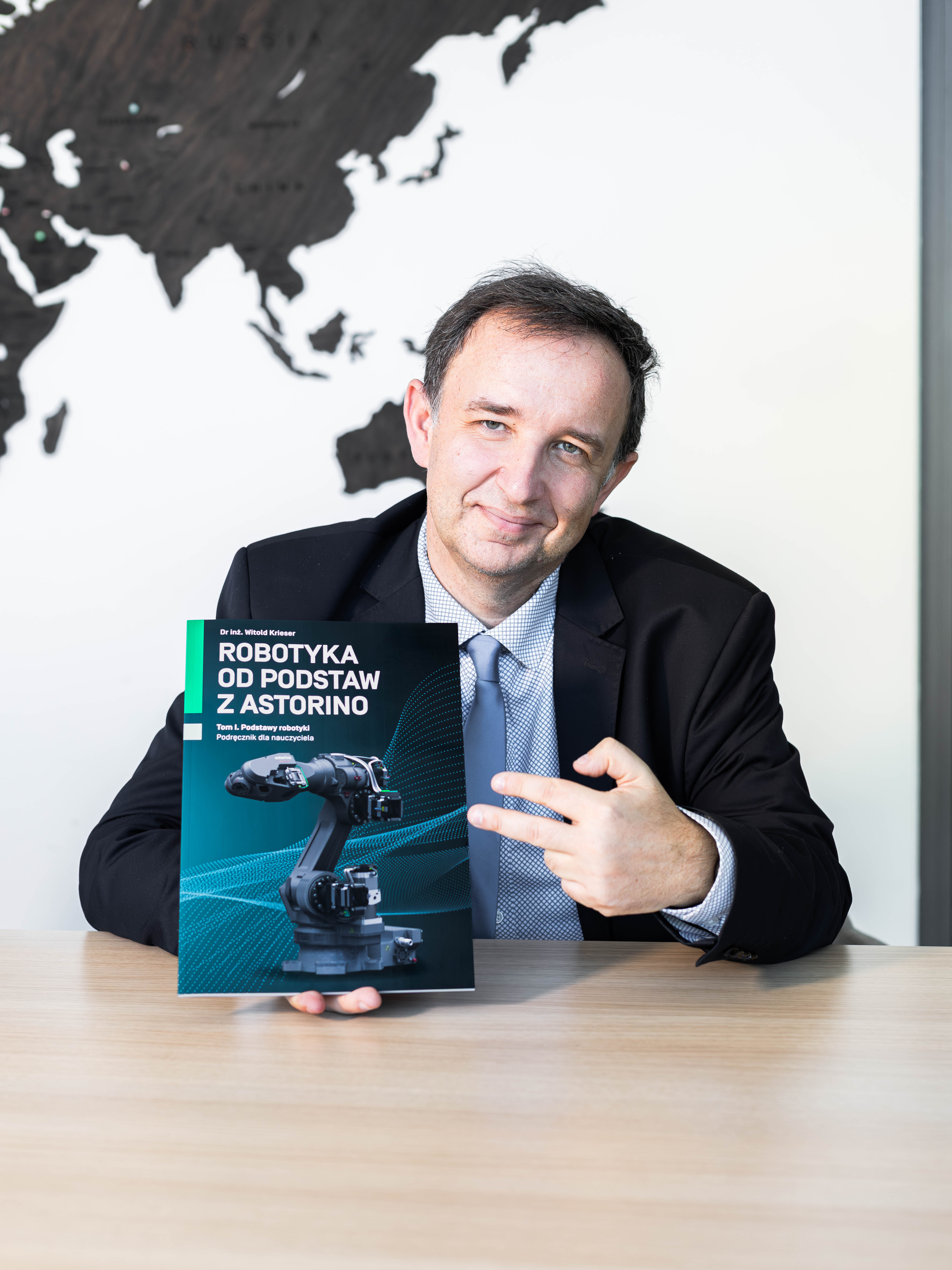 #27_Robotyka przyszłości. Jak uczyć przyszłych inżynierów? O podręczniku, który nie tylko uczy robotyki, ale zmienia sposób myślenia o edukacji technicznej