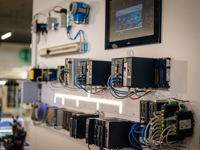 Automatyzacja procesów produkcyjnych w oparciu o rozwiązania ASTOR