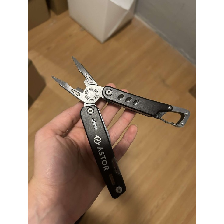 Narzędzie wielofunkcyjne (multitool)