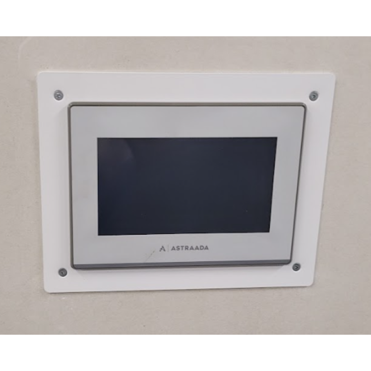 Obudowa do podtynkowego montażu panelu HMI 7" - Astraada HMI Panel, Astraada ONE Terminal