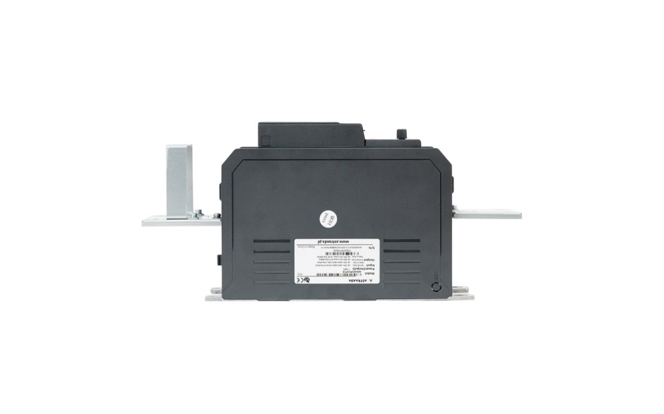 Zestaw płyt ekranujących do falownika DRV-240 o mocy 5.5-7.5 kW 3