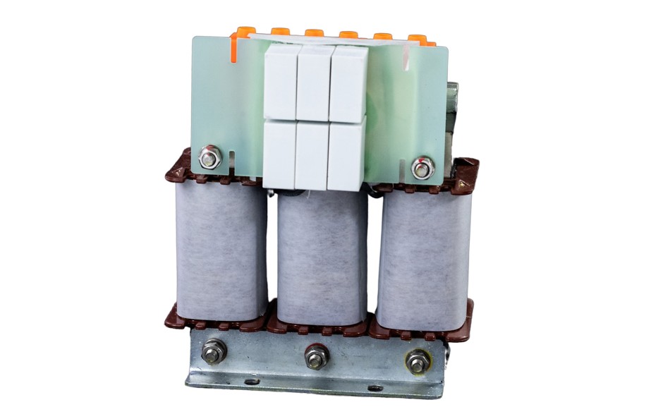 Filtr sinusoidalny do falownika o mocy 0.4-2.2 kW, zasilanie 3x 400V, 5A 2