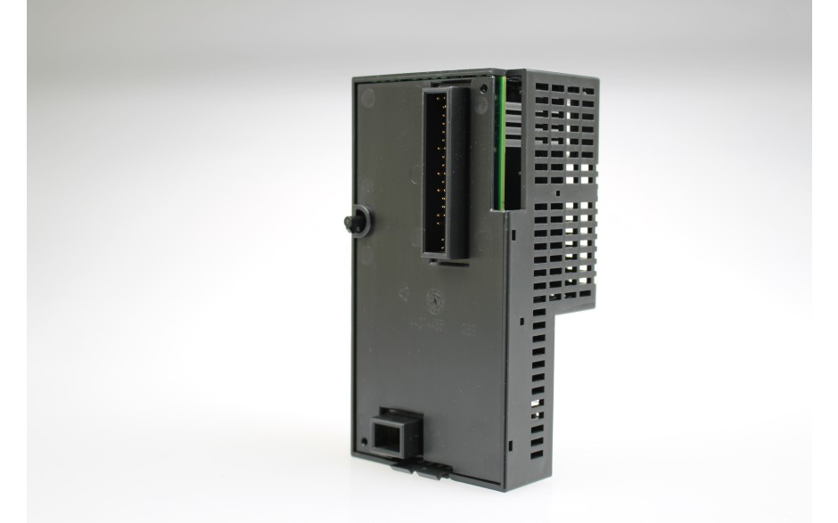 Wyprzedaż - VersaMax - Moduł komunikacyjny Modbus RTU Master  RS485 - współpracuje z IC200GBI001, IC200OPNS001 oraz IC200PNS002 2