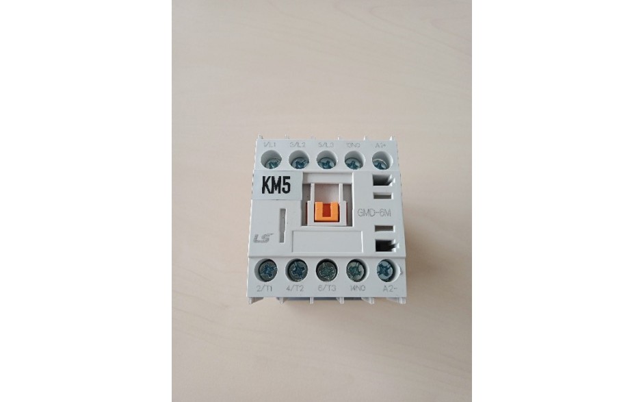 Stycznik miniaturowy LS Electric Meta-MEC, 6 A, 3-biegunowy, zaciski śrubowe, 1 NO Aux., Cewka 24 VDC 3
