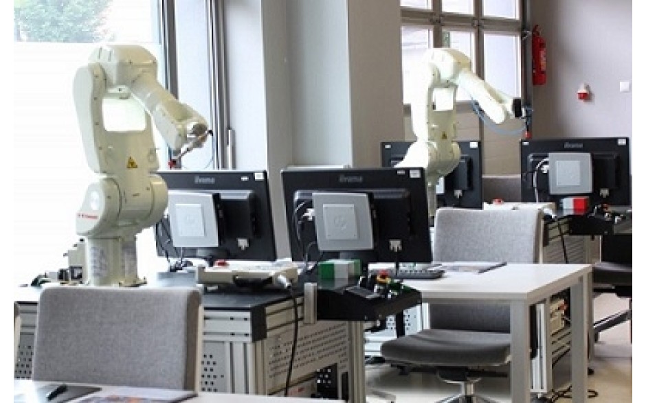 Szkolenie z obsługi i serwisowania robotów Epson dla Służb Utrzymania Ruchu