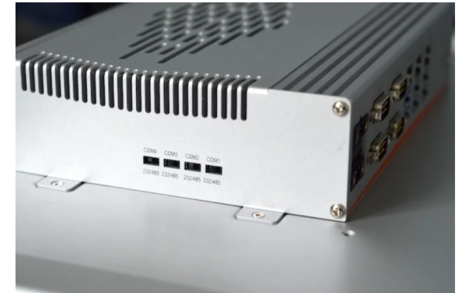 Przemysłowy komputer panelowy 12.1”, dotykowy pojemnościowy, 1024*768, Intel i5-11500, 16GB RAM, SSD 256 GB, WIN11-PRO, 4 x RS232/485, 4 x USB 3.0, 3 x Gigabit Ethernet, HDMI, zasilanie 12-24VDC z zasilaczem 5