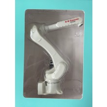 Plastikowy mini model robota RS020N